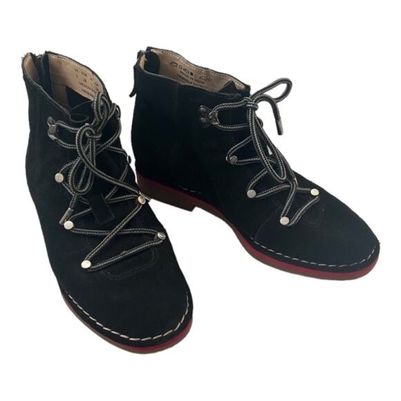 Hush Puppies Ankle Boots Womens Size 7 Catelyn Hiking Black Suede Rubber Outsole - Picture 1 of 13